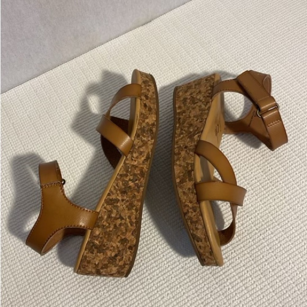 Blow fish Malibu Kids wedges sandals, size 5 - Picture 4 of 12